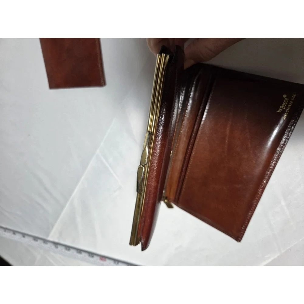 Vintage Bosca Women's Brown Leather Wallet Folding w Card ID Window  & Zip Coin